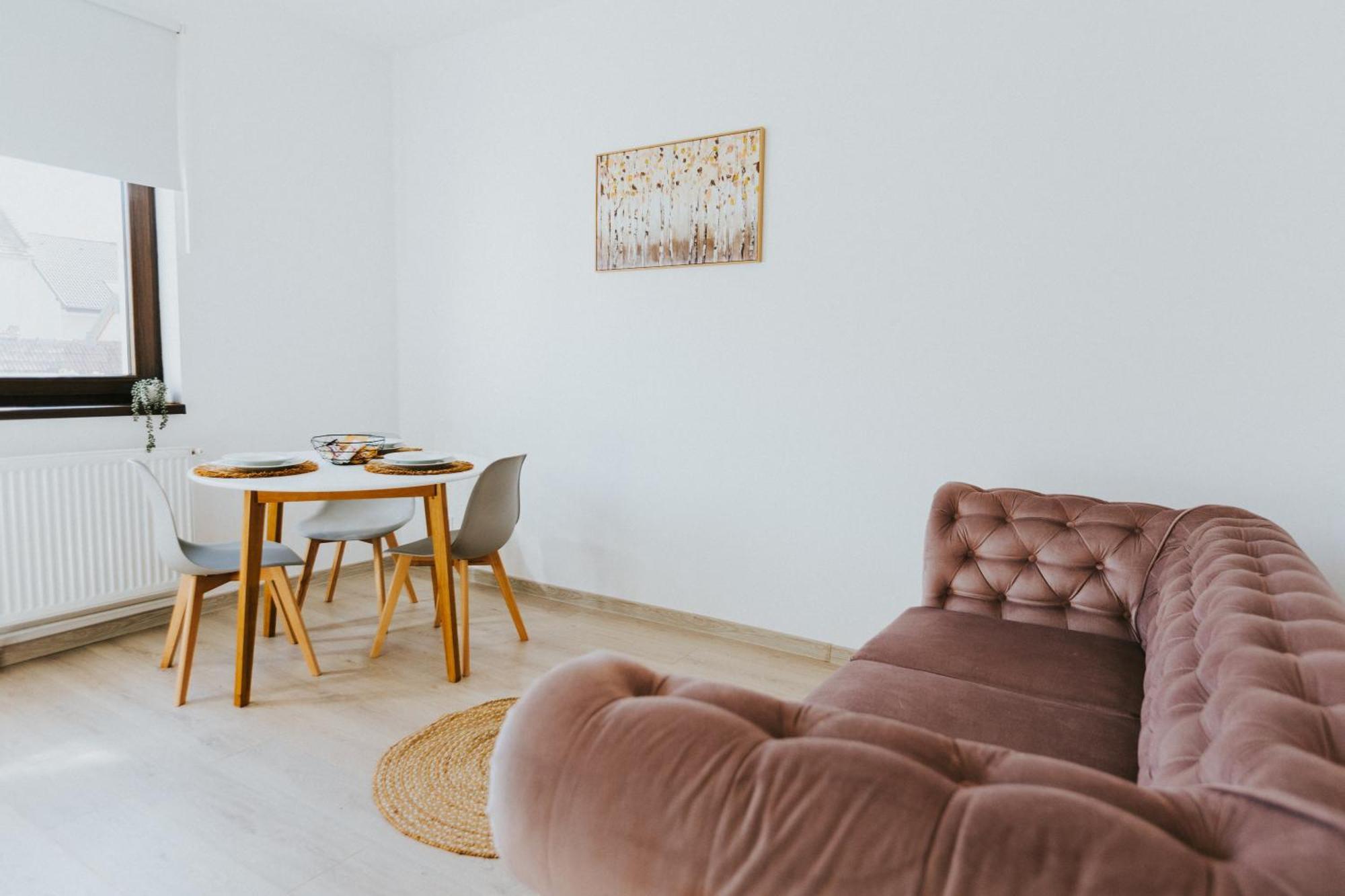 Victoria One Apartments Brasov Bagian luar foto