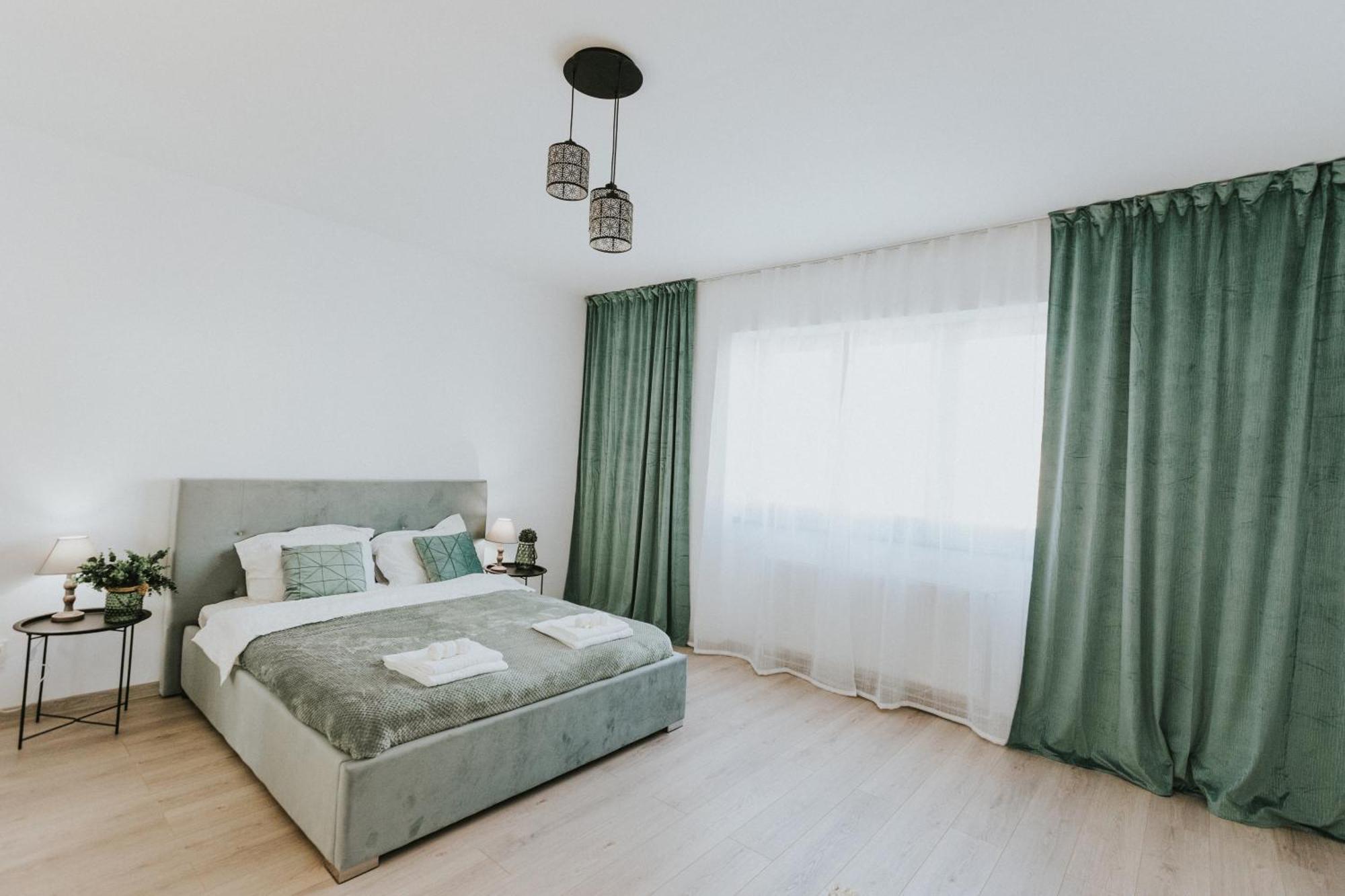 Victoria One Apartments Brasov Bagian luar foto